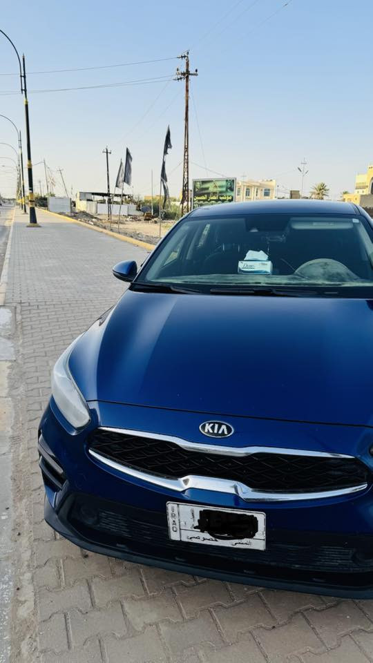 فورتي 2021معوقين باقي سنتين وصير حره 
بيها باب السائق مبدل وباب الخلفي والجاملغ مصبوغات
يعني صفحه بيها 
سعر 115وبيها مجال 
بيع او مراوس 
للاستفسار الاتصال على رقم ***********
