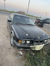 بي ام 525i • ١٩٩٢ • حادث خلفي