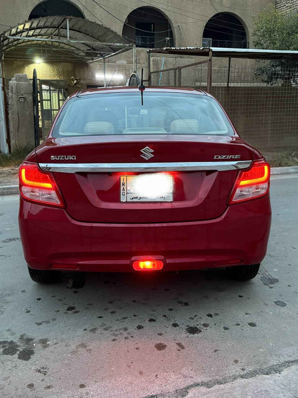 سازوكي ياباني فول مواصفات رقم بغداد حره  تحويل مباشر موديل 2022 مال بيت وجديده جدا 
مكفوله من الصبغ والتبديل والبارد ***********
