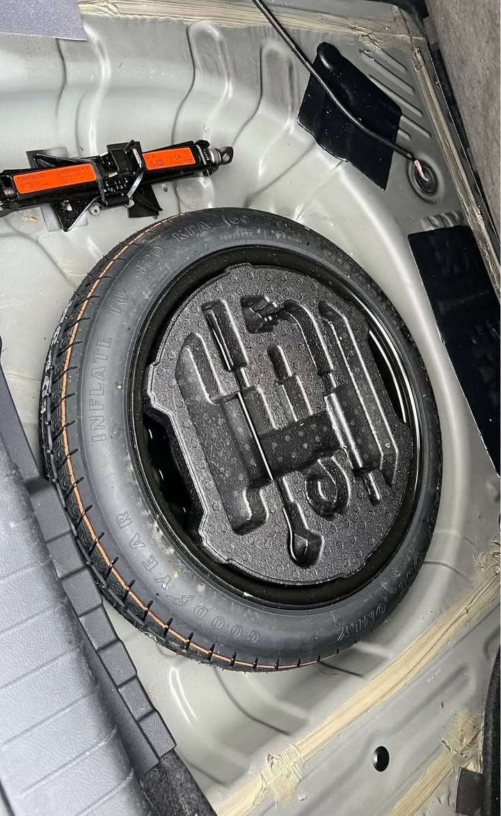 نیسان سینترا SV2024 یەک چەمرغ سبوغ بی شۆری 16میل رۆشتی 3مانگ کاتی لەگەرا صورة عدیصە موجود سعر138 مجالکی کەم*********** أربيل, العراق
