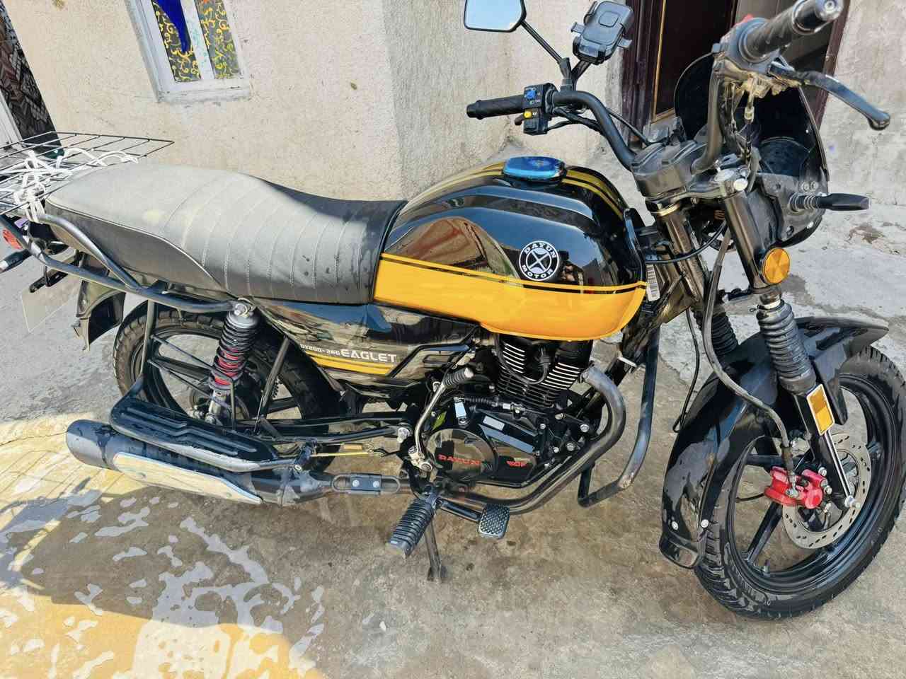 سلام عليكم دراجه دايون  25 للبيع  سعر 1500 العنون بغداد الستفسار ***********
