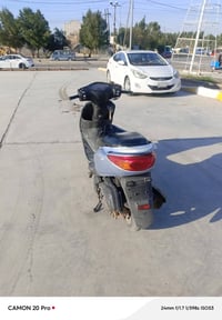 (دراجه) ابريز للبيع (550$ ) بلاديه ما مفتوح بيها برغي كفرات مختمه الدو...