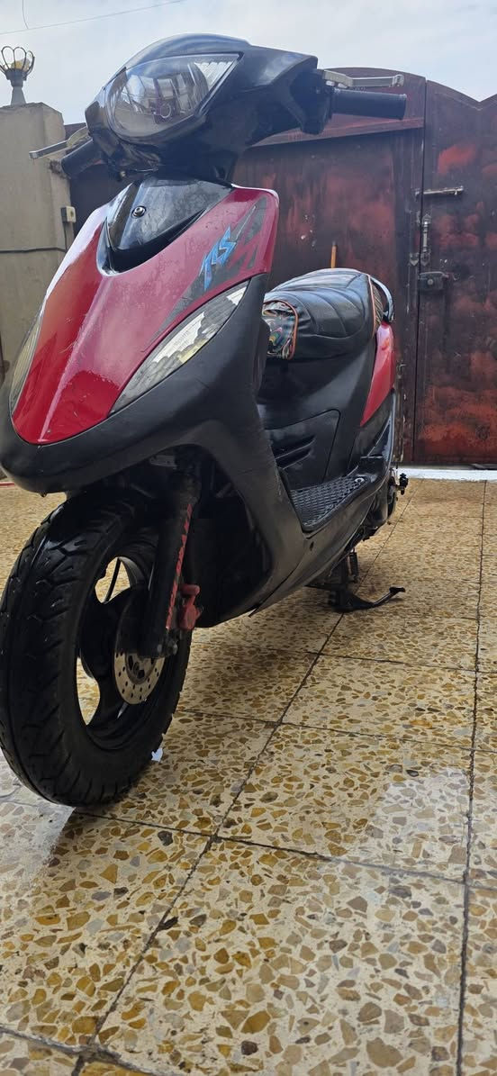 سلام عليكم ماكس عدله دراجه بلاديه منل طول لطول بس سلفه مبدل ٥٥ولباقي كله بلادي لون مميز سعره ٧٥٠وبيه مجال قليل رقم ***********.  او رقمي تاني *********** واتساب
