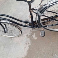 بايسكل بناتي • حجم 26 • محتاج سرج