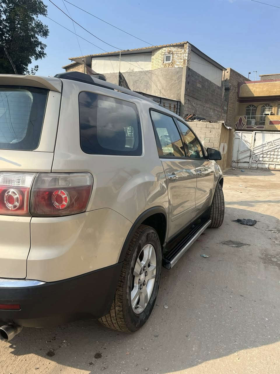 🔴🔴🔴🔴🔴🔴🔴
السلام عليكم جمسي اكاديا 2012 
السيارة جاهزة من كلشي 
لون ذهبي
حدادية
 صدر 
دبلات
گشر نظيف
مجفت ستندر 
رقم بغداد مشروع وطني ب اسمي
السعر 95 وبيها مجال 
مكانها بغداد
*********** ابو كرار
*********** محمد
