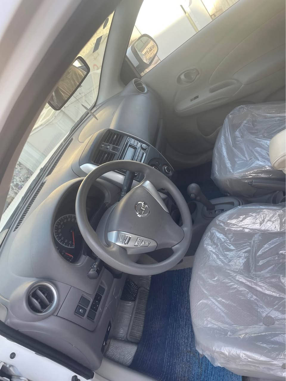 نيسان سني 24 
سياره جديده 
جاملغ وبنيد مبدل 
لباقي كفاله 
حداديه كير تخم تاير 
كفاله 
 العنوان بصره مقابل صناعية حمدان 
*********** Singapore
