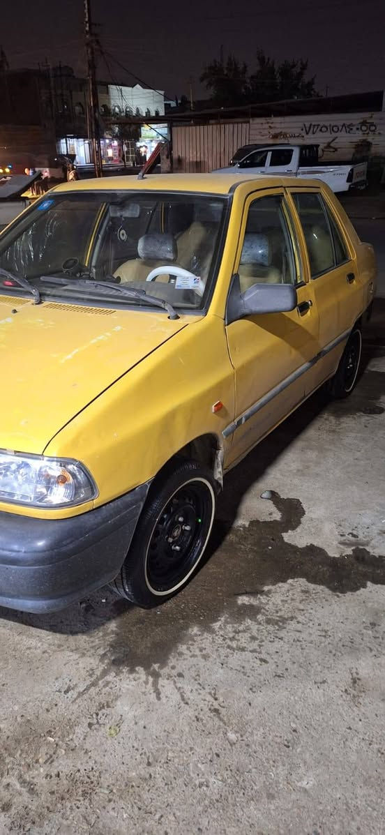 سلام عليكم
سايبه 2015 رقم انكليزي
تحويل جديد هزه جديده 
مصفره هيئه وغرامات 
سنويه  لغايه 2031
تحويل مباشر
كير  مكينه بلاديه
شاصي بلادي لاخياس ولا تعمير  فقط واحد 
حداديه جديده 
تخم تاير جديده
دوشمه جديده  عام مع العوازل 
نضافة ٩٠ %
تبريد تدفئه شغالات 
كهربائيات كلها شغاله 
السعر٤٤
عنون  بغداد جديده
رقم ***********
