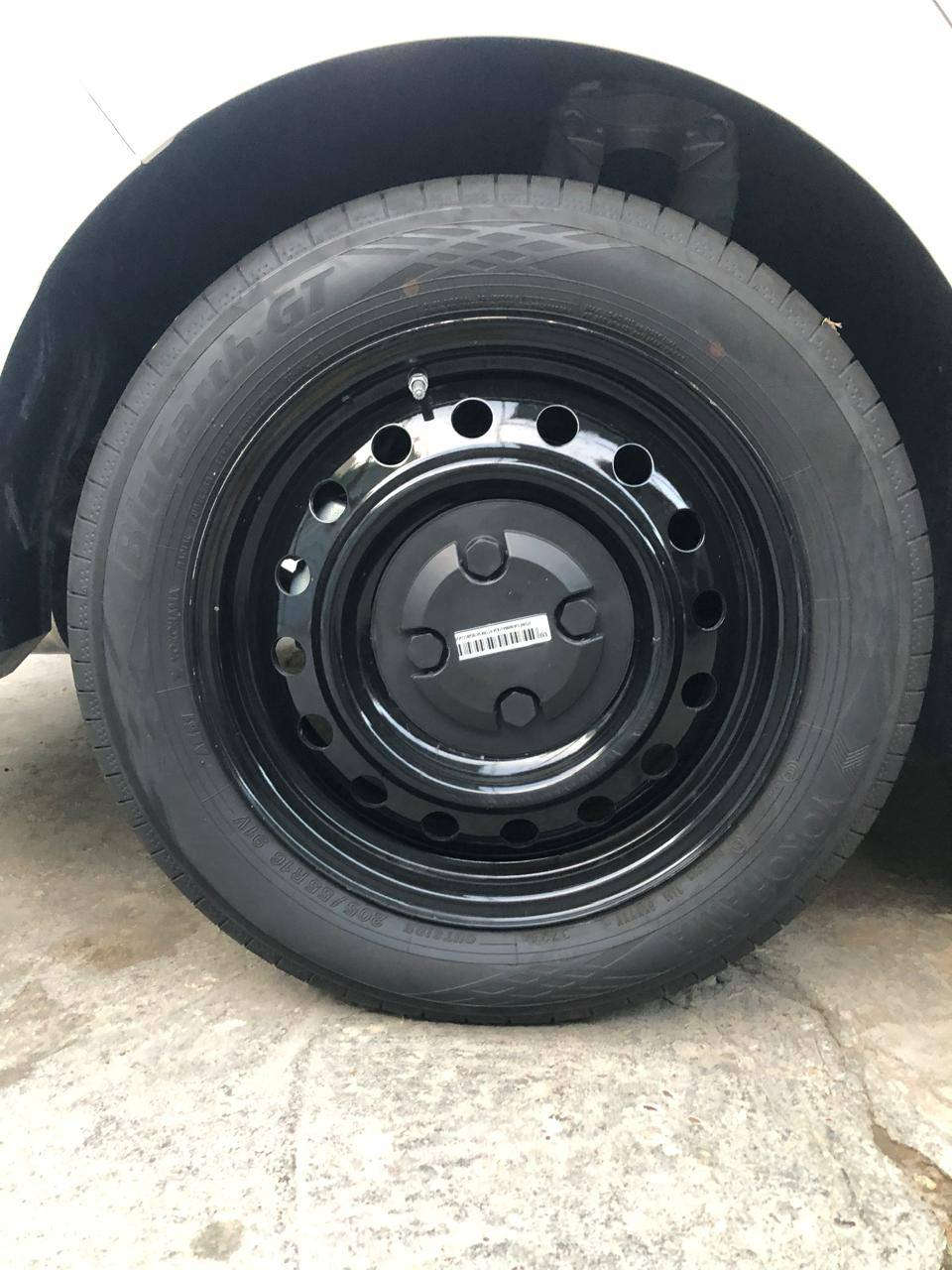 السلام عليكم موديل ٢٠٢٤ ماشية ٩٠٠٠ الاف كيلو بعده جديدة السعر ١٤٥ بغداد الاسكان وبيها مجال ***********
