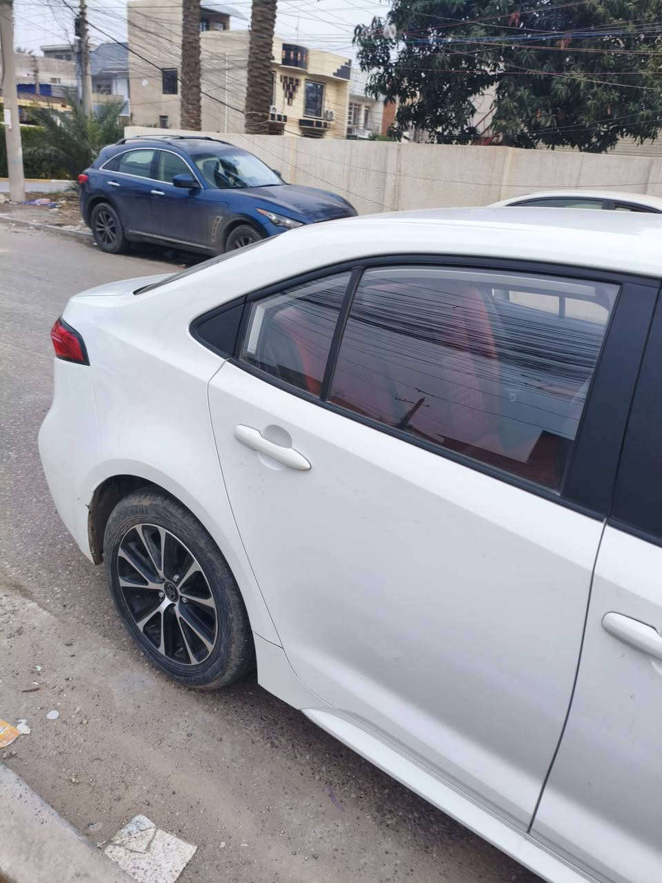 السلام عليكم 

كورلا هايبرد 24 ليفين 

كشن كهرباء و داخل احمر و فتحه 

السيارة بيها بارد بسيط جدا بالهلال جهة السايق

السيارة ماشيه 80 ألف

مكاني بغداد العامرية 

السعر 148 

***********
***********
