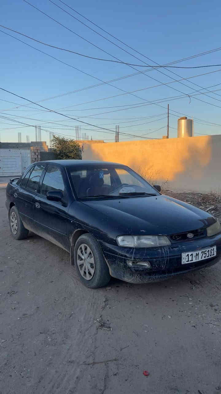 سيفيا 95 كير عادي سياره نضيفه وحلوه كهربائيات كله شغال تبريد منضومه كامله جديده شغال ماعيزه شي رقم بغداد دولي تحويل من اي محافظه 
السعر 38 وبه مجال 
مكان السياره تكريت 
***********
