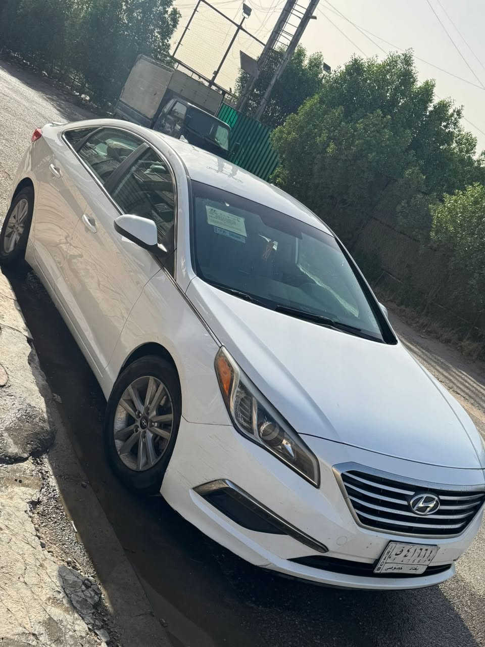 سيارة سوناته موديل 2106وارد امريكي حادثها بابين جهة اليسرى ابيع صفحة يسرى كاملة مواصفات عادية مكينة gdi2400محرك وكير سالم السعر 105
العنوان بغداد***********
