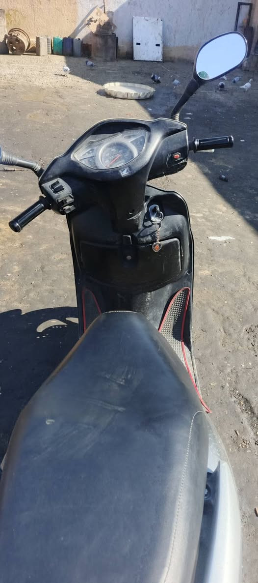 الدي حديث البيع مفتوح سعر ٧٠٠ بي مجال /***********
