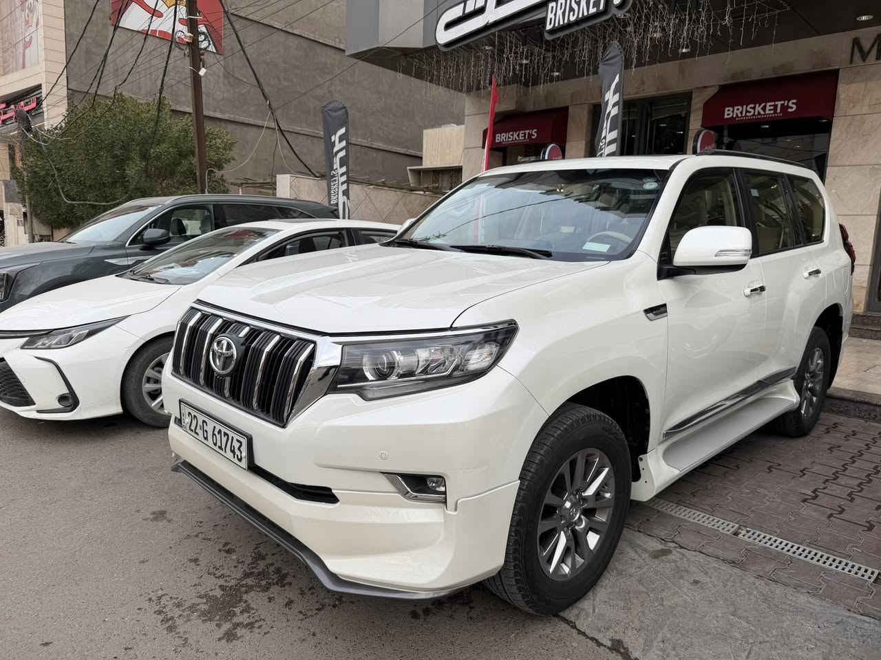 برادو موديل 2021 TXLخليجي وكالة ماشية ٦٧ مكفولة كفالة عامة ٦ سلندر فتحة بصمة ثلاجة فول 
مواصفات كشنات مخمل 
السعر ٤١٥
موبايل ***********
