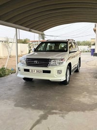 لاندكروز 2013 مكينه V8 .4700 سياره جديده مكينه وكير كفاله  بسمي  فول ب...