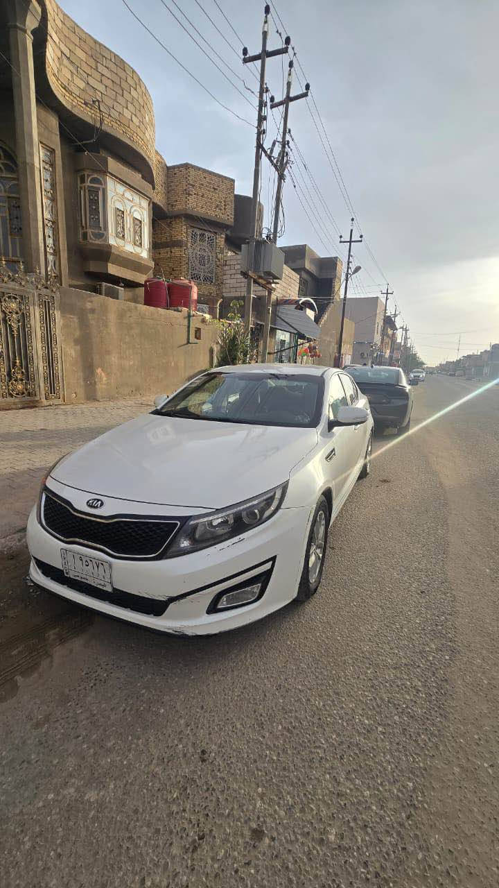 اوبتيما موديل ٢٠١٦خليجي مكينه ٢٠٠٠ماشيه ١١٧بيه رش نص جاملق الخلفي يم قبق البانزين جاهزه السياره مكينه كير للاستفسار *********** سعره ١٣٥ البصرة, العراق
