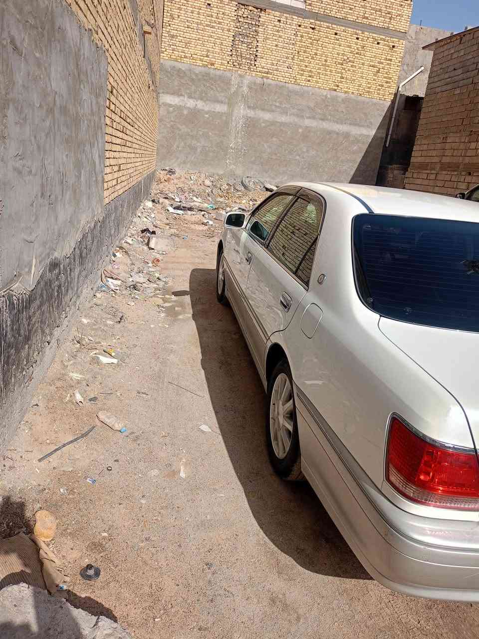 تويوتا كراون (جنون) للبيع مديل 2002دخول جديد مسجله رقم بصره نكليزي شرط تحويل سياره فول مواصفات اربع دكم ثلاجه تحكم ستيرن برده تبريد خلفي امامي مضخم صوت شاشه بلازمه كرستال بلاد لايت زنون اصلي سويج بصمه
سياره كفاله سياره جديده محرك ديفور الكبير
السعر168ورقه 
البصره ابو الخصيب العوجه 
***********
***********
