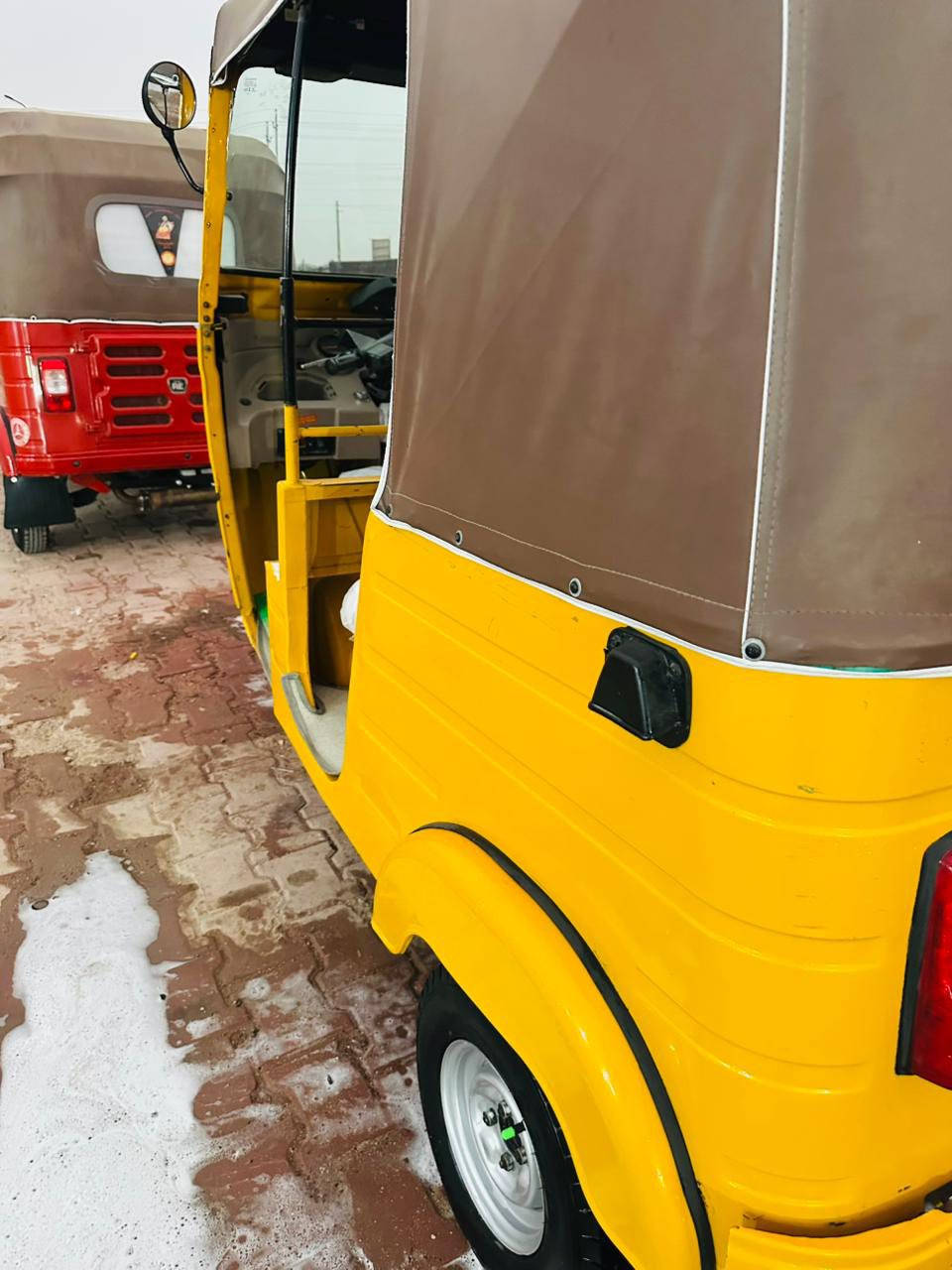 تكتك مديل 19 وراق شاكر ابو لمجر  كشر بي طخة بصيطة بل صفحة ولبقاقي كفاله  مكينة مجفتة سعرهة 5500 وبيه مجال قليل رقمي ***********
