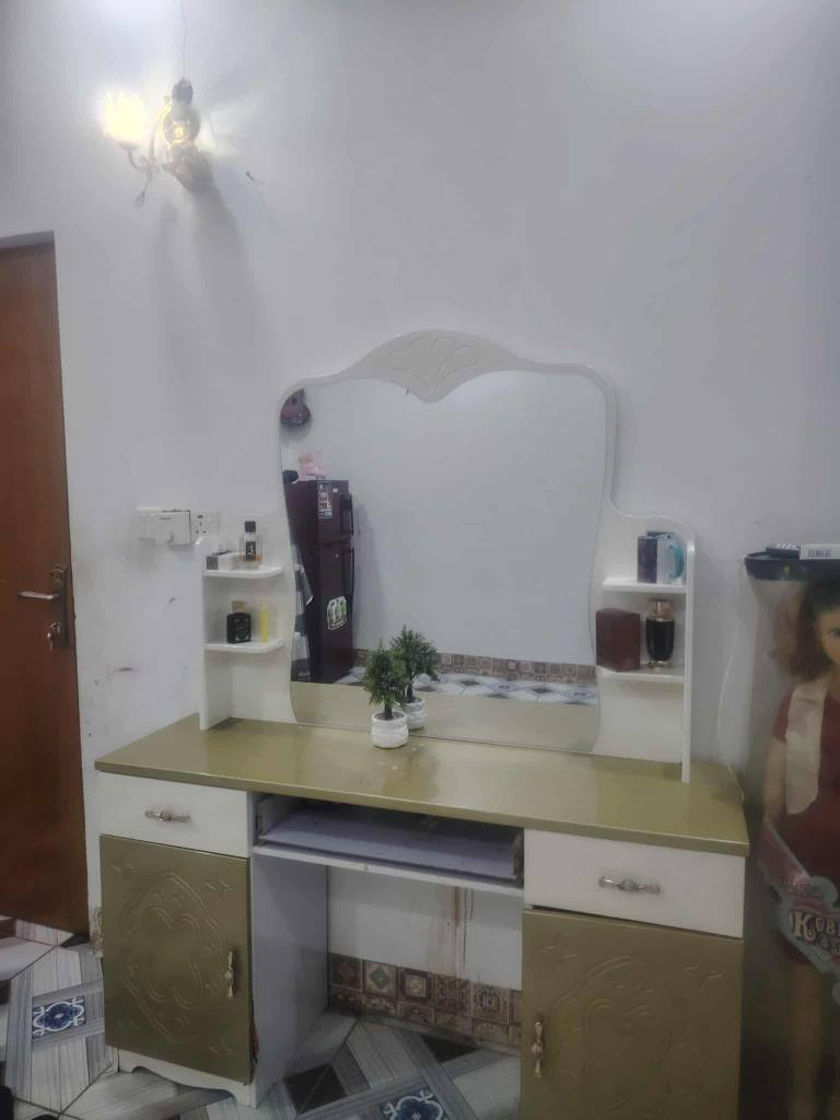 السلام عليكم غراض للبيع كلمن وسعره مع سبلت طنين شغال وع فحص ديوانية, القادسية


**إذا كنت صاحب هذا الإعلان وتريد حذفه لأي سبب، رجاءا أرسل رسالة إلى الدعم الفني**