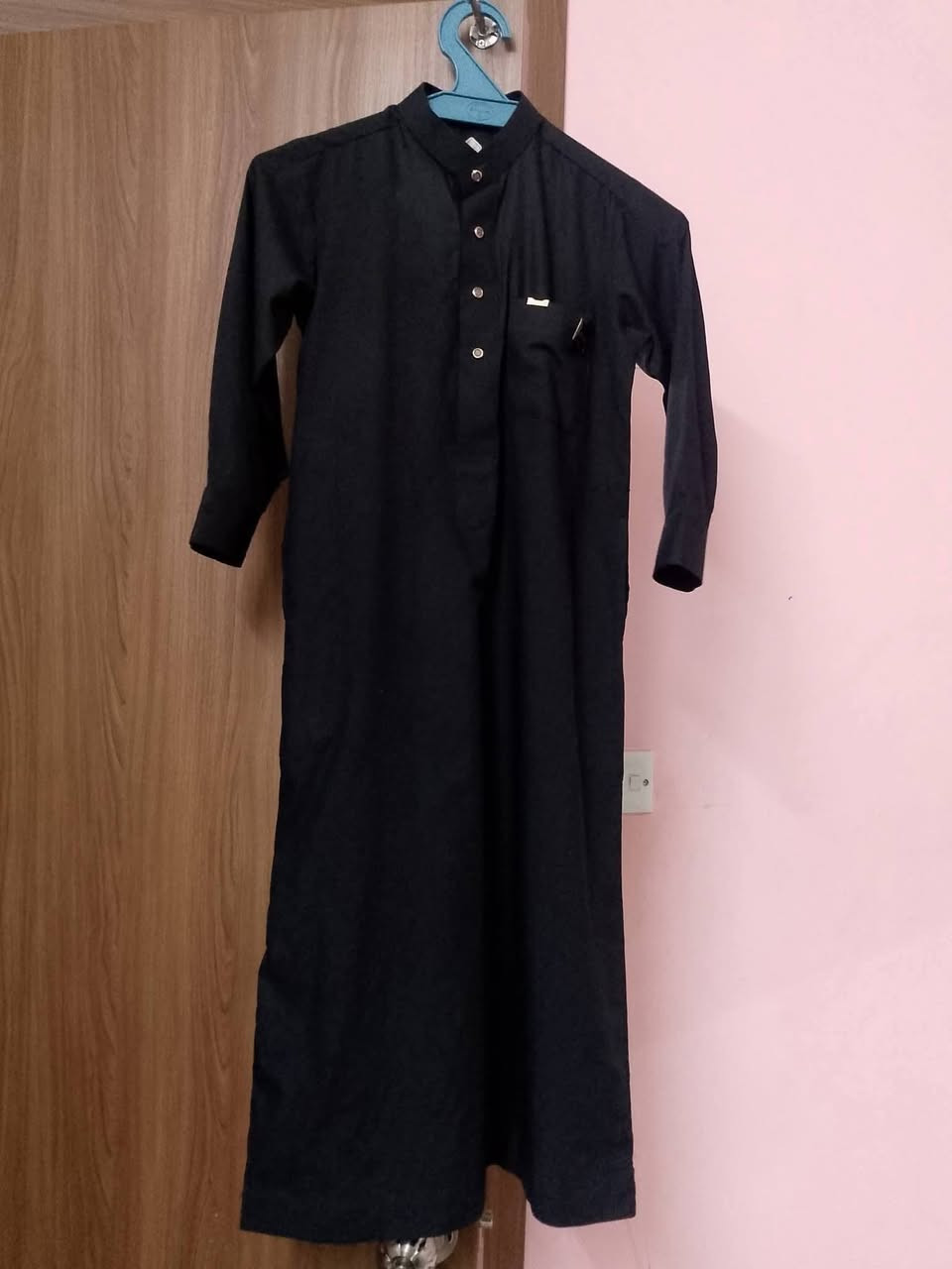 للبيع اشتريناهه ب15وطلعت قصيرة اريدهه ب10 تلبس عمر 7/8


**إذا كنت صاحب هذا الإعلان وتريد حذفه لأي سبب، رجاءا أرسل رسالة إلى الدعم الفني**
