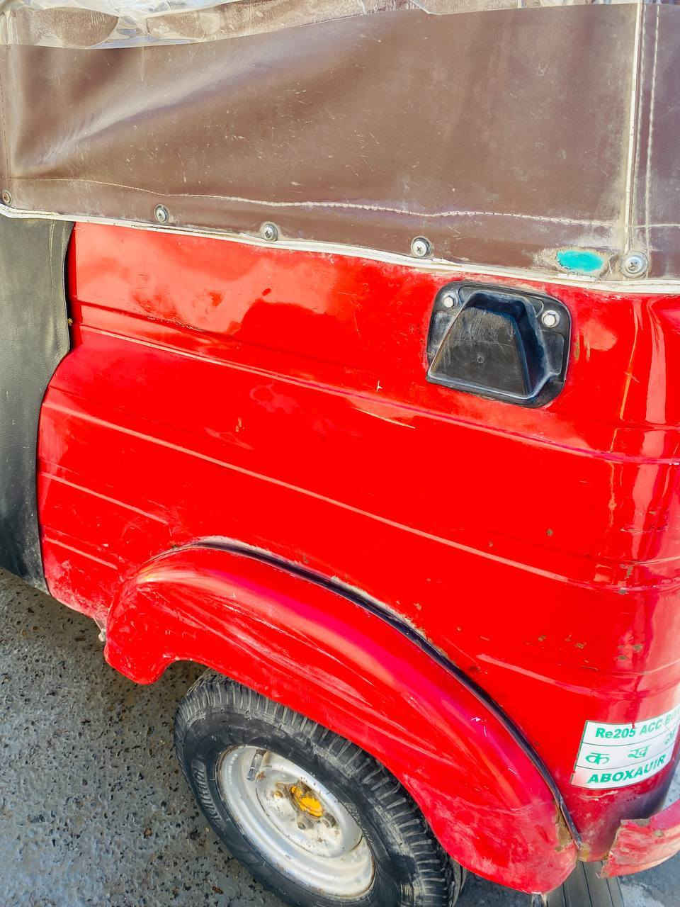 تكتك 19شهر 10مضلع للبيع لوحه وسنويه انكليزي كشر صافي ما عدا الدوس مكانية خير من الله مكاني بعقوبه بهرز سعر 5600وبيها مجال اتصال فقط ***********
