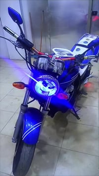 هوندا سي بي ٤٠٠ • اوراق كاملة • تواير جديدة