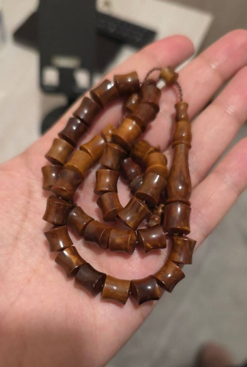 سبحه من الكوك + محبس فيروز نيشابوري صياغه ايرانيه قديم 
مقتنيات خاصة 
التواصل خاص فقط 
البيع داخل نطاق بغداد او الحله


**إذا كنت صاحب هذا الإعلان وتريد حذفه لأي سبب، رجاءا أرسل رسالة إلى الدعم الفني**