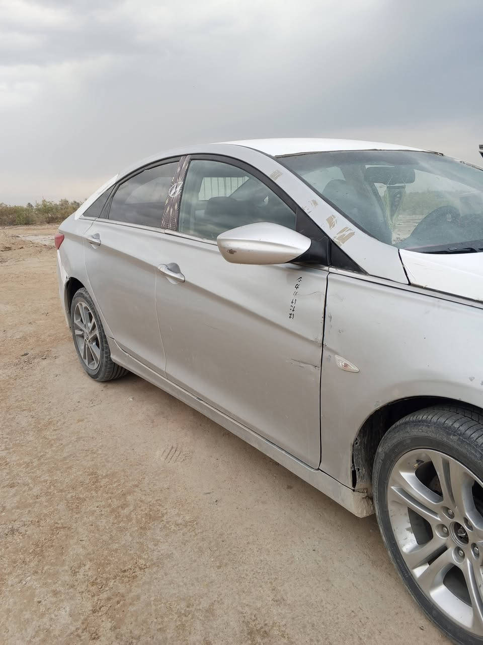 السلام عليكم
سوناتا للبيع موديل ١٣ 
غاز واحد 
كصة جنطة 
مكان النجف الاشرف 
***********
