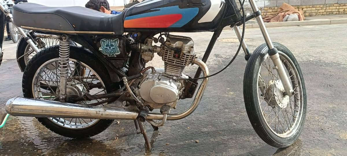 دراجه للبيع نامه بدون سعر350وبيه مجال رقمي ***********4
