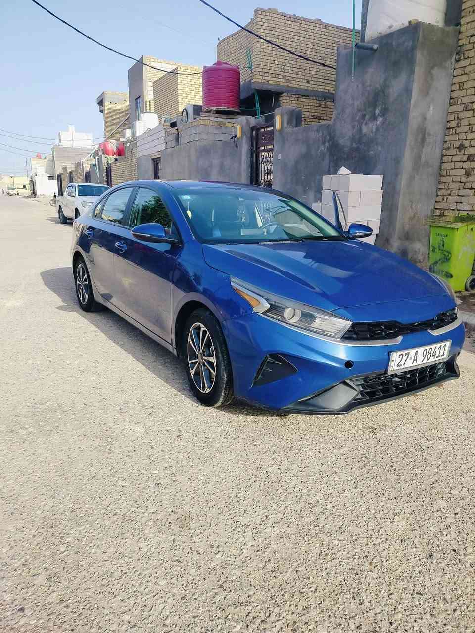كيه فورتي موديل 2024 سيارة نعمه من الله ماشيه 34 
رقم قار سيارة حره مداور ثاني يوم مكينه 2000 دوش كير 8 نمر تحكم استيرن 
حادثه فقط بنيد مبدل 
 (مكاني ذي قار سوق الشيوخ)***********
جاجر صفره  ومانختلف على الفرق 
واذا بيع السيارة قفلهه 145
