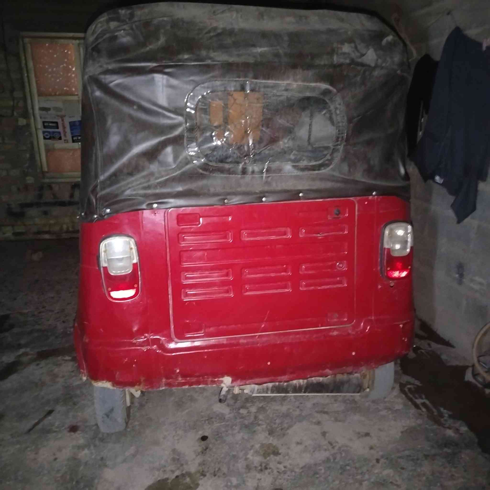 البيع موديل 2019 أوراق كامله بس يرادلهه ترتيب الكشر مكان دوره ابو دشير الرقم ***********
