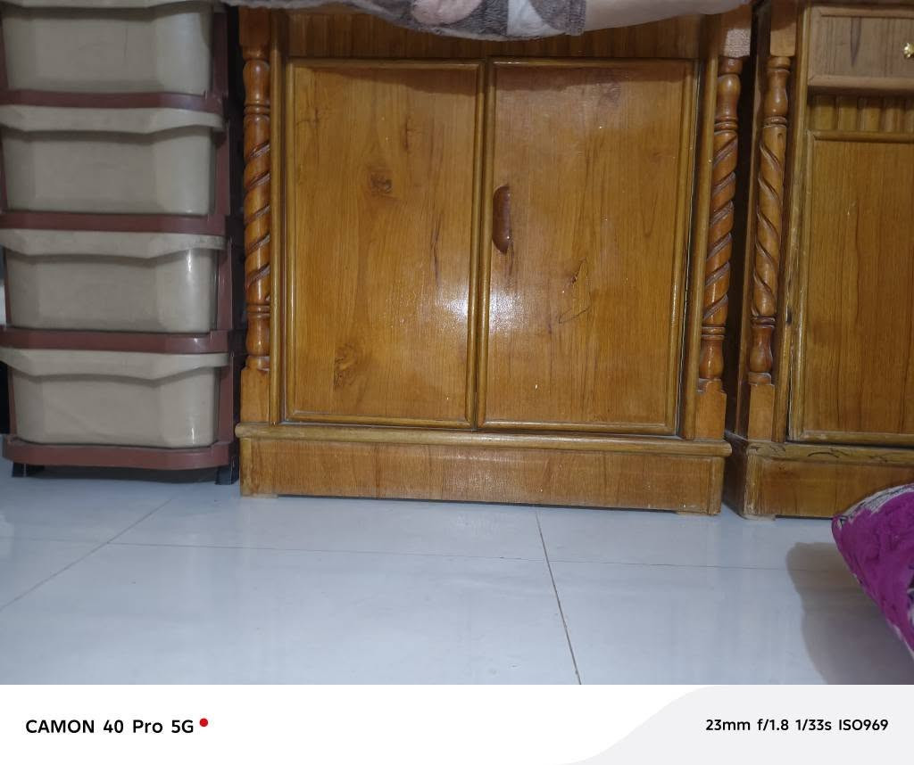 غرفه نوم كامله صاج تسكام السعر ٨٠٠ مع مجال قليل مكاني كوفه *********** النجف, العراق
