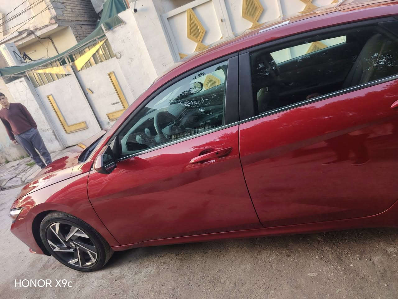 سلام عليكم النتر موديل ٢٥ دخول جديد السيارة موجود صور الحادث مع الصور وفيديو تترقم جميع المحافظات ماشيه ١٠ لف فول موصفات عد كشن مو كهرباء صبغ فقط شويه بالجنطه شبرين سعر البيع ١٦٨ بدون رقم السياره  موجوده ديالى بعقوبه الاستفسار ***********
