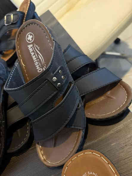 #جديدنا وصل ❤️
شحاطات رجالي طبي مخيط درجه أولى

قياسات من 40الى 45 
سعر بلاش 7000الف

الحجز ولستفسار واتساب فقط 📞📞 

***********

العنوان ميسان الدبيسات قريب المجسر 🌷 🌷
#توصيل جميع المحافصات 🚗 🚗

#ازياء الملكه ❤️ ❤️
