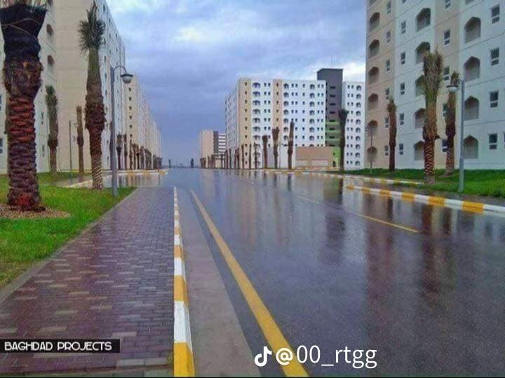 للبيع140غربي  مجمع A4 طابق4 استلام مباشر بيها كاونتر تفصال تخم قنفات 5سبالت غرف نوم بيها ديكورات مغربية مدفوعة كاش تتكاتب وياه صاحب شقة يحولها مباشر باسمك 
***********
