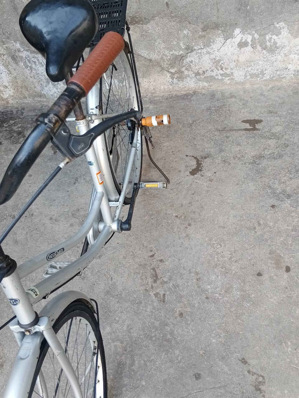 بايسكل بناتي حجم 26 نظيف جدا ناقصه اسبريك امامي والباقي كله جاهز السعر 70 اوبي مجال قليل ومراوس حسب القناعه المكان بغداد مدينه الصدر ورا سوق عريبه


**إذا كنت صاحب هذا الإعلان وتريد حذفه لأي سبب، رجاءا أرسل رسالة إلى الدعم الفني**