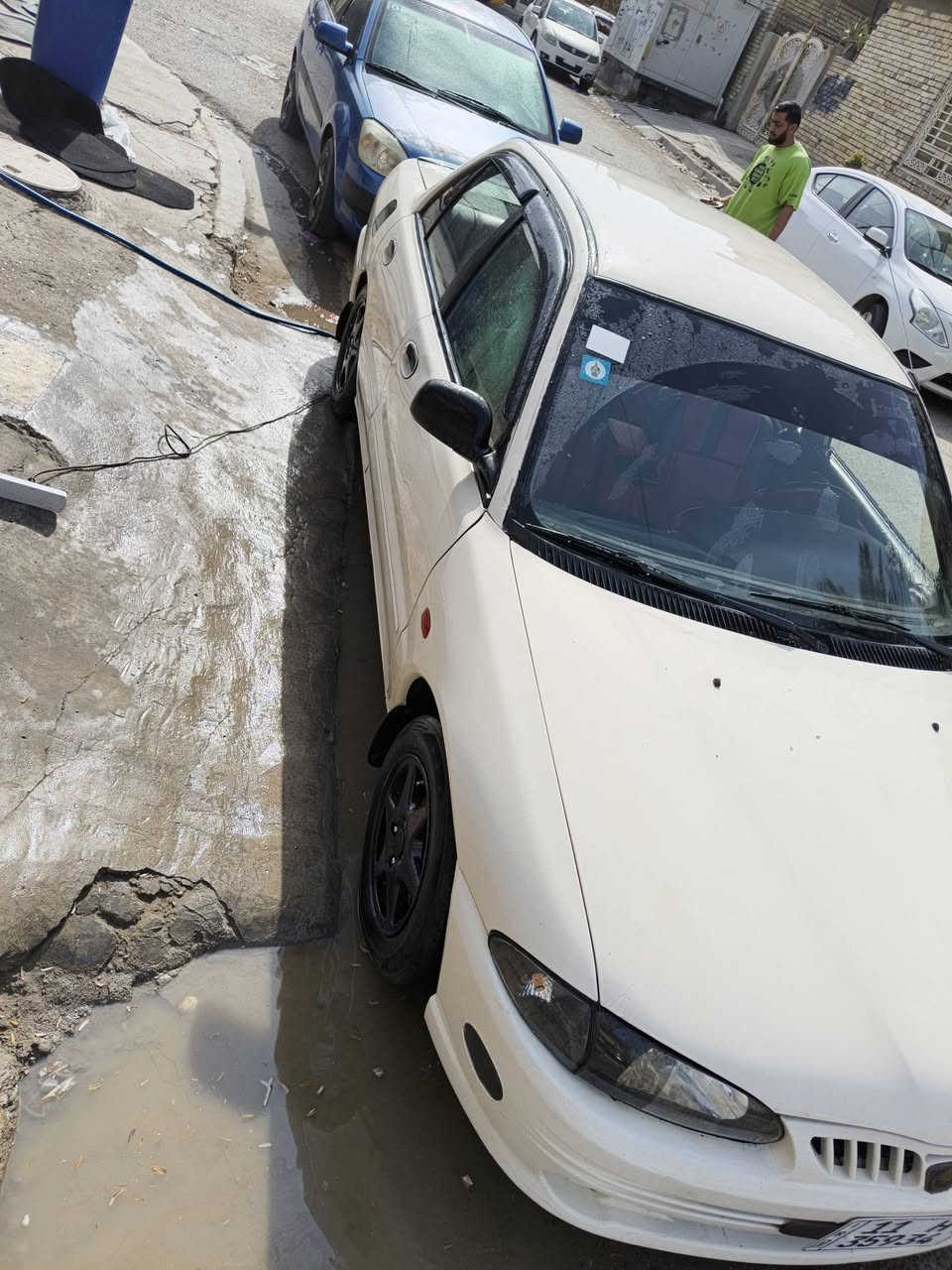 السلام عليكم برتون موديل 2004
مصبوغة حزام اثر شخوط السياره مكفولة من الضربه 
كشنات رياضي داخل احمر 
سقف شعال اضواء
ويل كب رياضي 
كير محرك مكفولات
السياره على وضع الشركة 
رقم بغداد دولي 
تحويل مباشر ثاني يوم 
مكان السياره بغداد 
السعر 55
تواصل ***********
