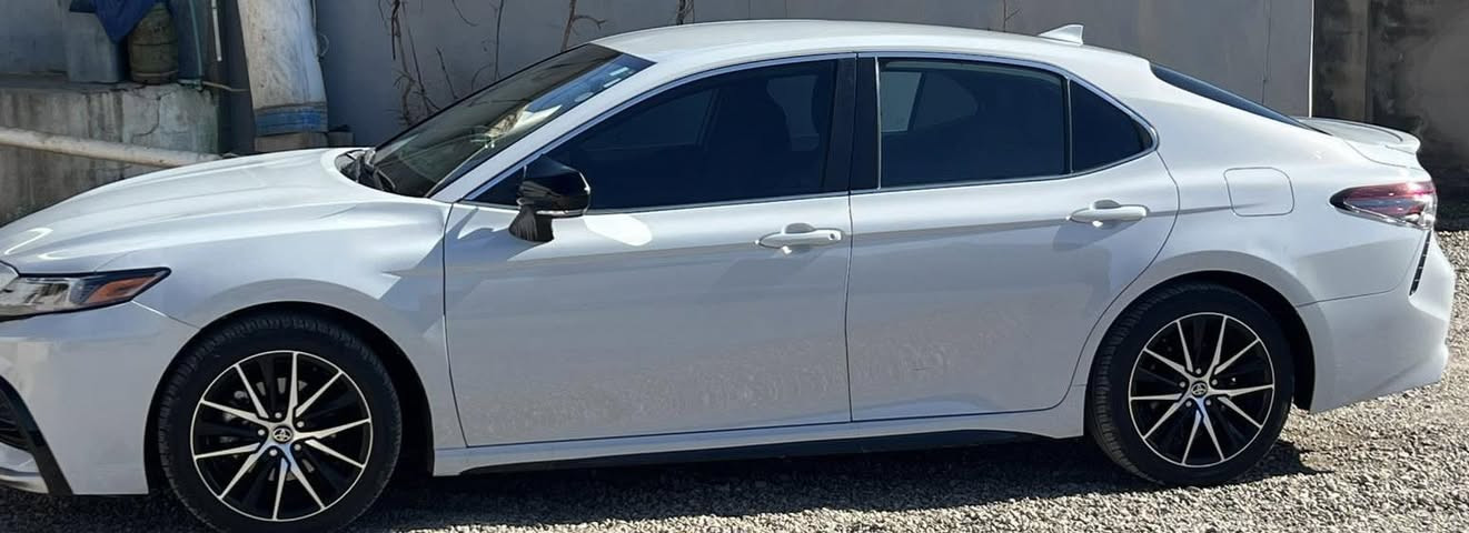 السلام عليكم 
كامري 2023 se
محرك 4 سلندر 
كير اوتو
ماشيه 50
رقم اربيل سنويه بأسمي
فحص وهزه جاهز بس تبصم
المواصفات
داخل اسود 
كشنات جلد + مخمل
شاشه كبيره
كامره خلفيه دواره
كار بلي 
اوتو هولد
1-تحكم استيرن
2-شفتات استيرن
3-توقف ذاتي 
4-تحديد مسار 
5-كروز سرعه
6-مود قياده 
7- نضام ال eco
8-نضام ال normal
9-نضام ال sport
10-نضام outo hold
11-سايد بريك بصمه  
اخوان السياره حادثه بنيد صبغ و جاملغ بارد
سونارين موجودات بالمنشور 
صور الضرر ايضآ نزلتهن
مكان السياره(اسديره وسطى)
السعرررر (193 ورقه) وبيها مجال للشراي ونقد فقط
للأستفسار الاتصال
***********
