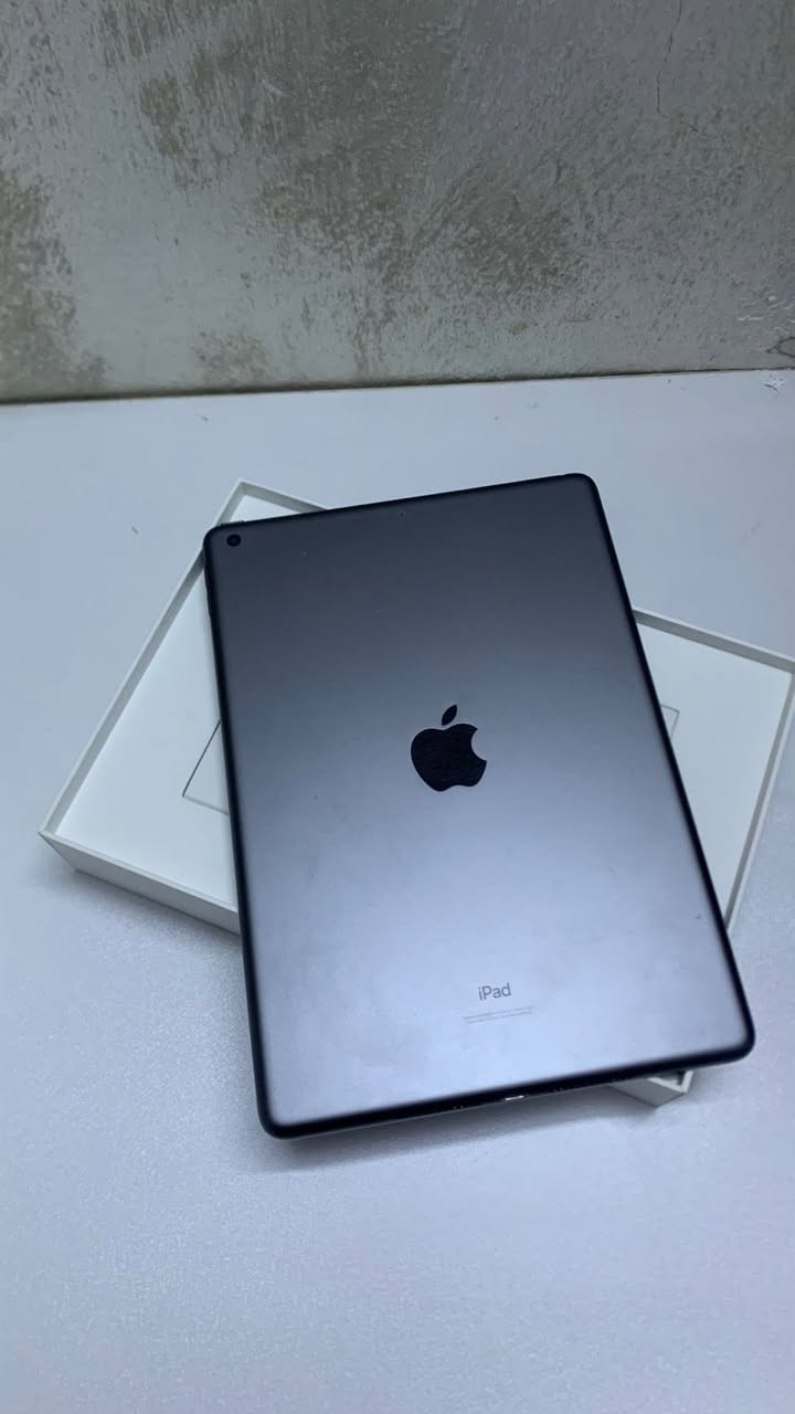 ايباد 9ذاكرة 64 معه كيبورد وقلم وحافضة كامل كرتون الصلي السعر 285يوجد توصيل كافة المحفضات


**إذا كنت صاحب هذا الإعلان وتريد حذفه لأي سبب، رجاءا أرسل رسالة إلى الدعم الفني**