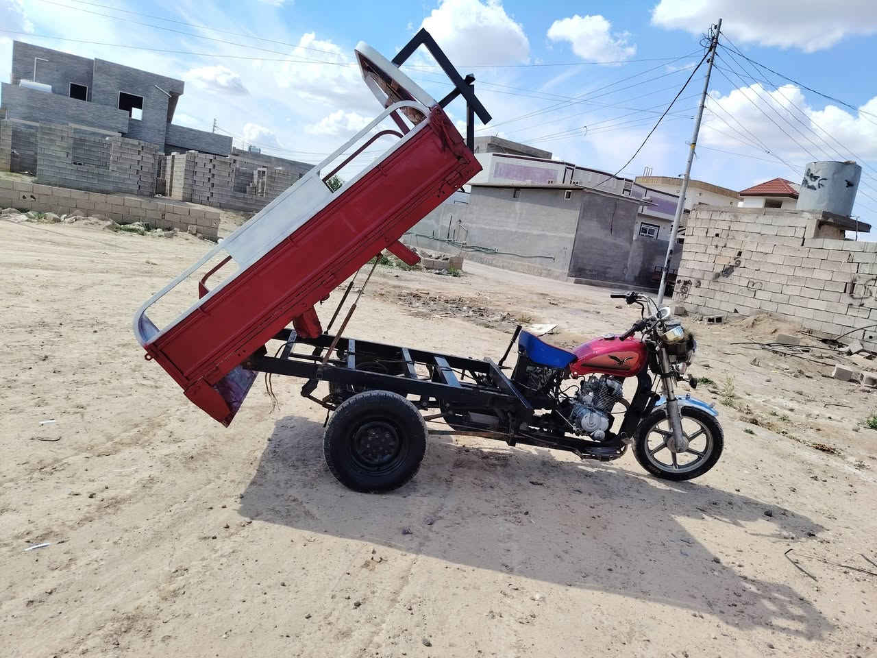 سلام عليكم
#للبيع 
ستوته #قلاب 
محرك لاصرف ولاتنقيص

كهربائيات شغاله

سلف هندر شغال

السعر ٦٢٥ وبه مجال 

العنوان قضاء العلم 
📲***********📲***********📲
