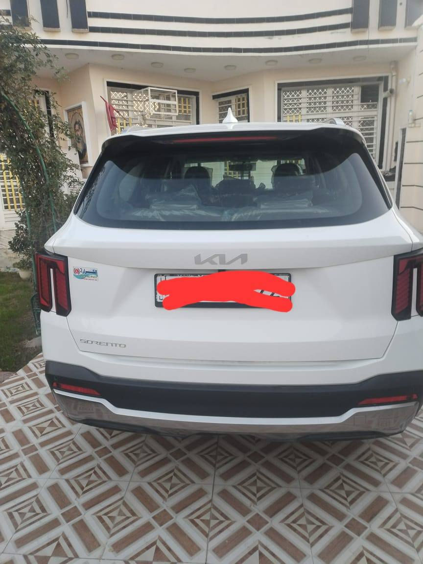 سلام عليكم أحبتي سورنتو ٢٤ موديل ماشيه ٢٤ الف كفاله عامه عدا رصعه بكد لبهام رقم بغداد اتصال ***********
