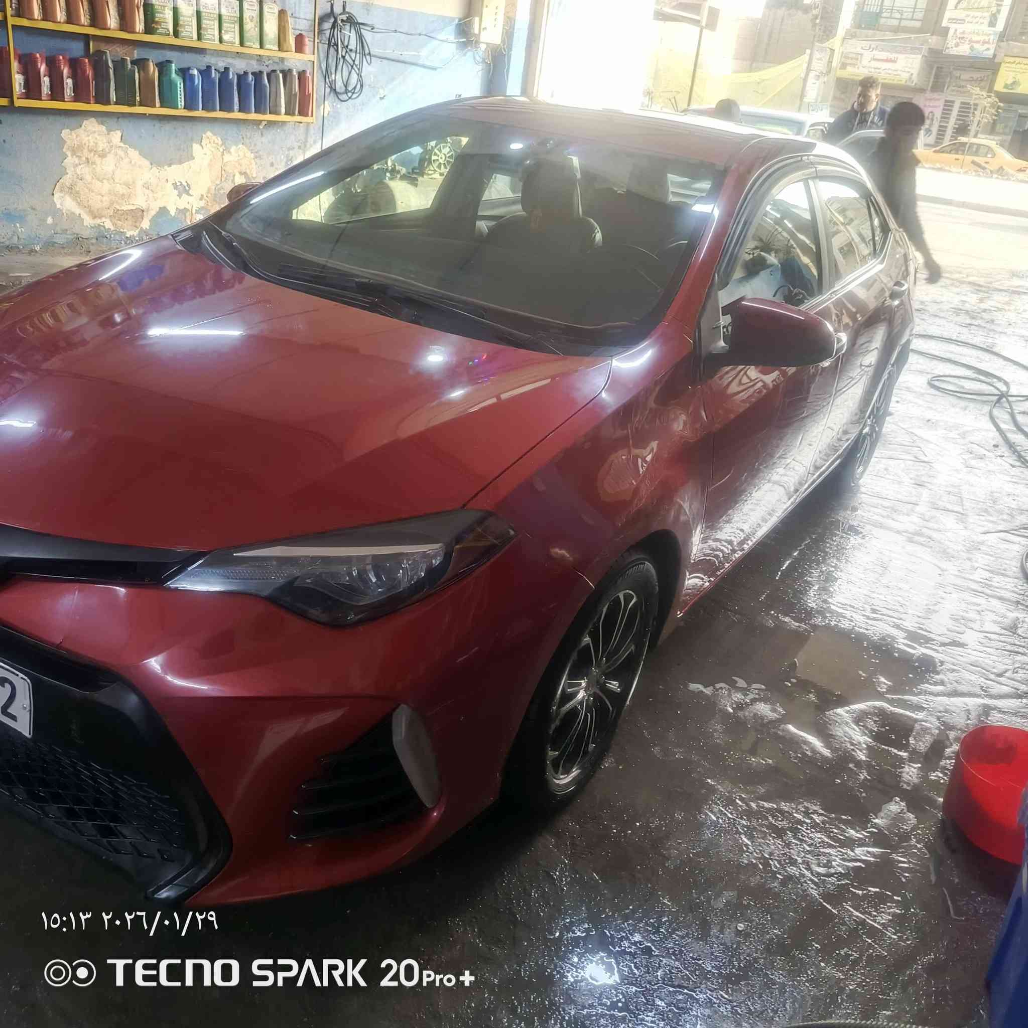 سلام عليكم البيع كورلا موديل 2019 LE سياره جديده ومامتعوبه ماشيه 77 حادثه جاملغ وبنيد وسونار جديد موجود بالمنشور شاشه وكامره وحساسات وكشنات جلد تبريد وحداديه وتخم تاير كير مكينه خير من الله سنويه لل 29 مكان السياره بغداد الشرطه الخامسه السعر 130 وبيه مجال الشراي ***********
