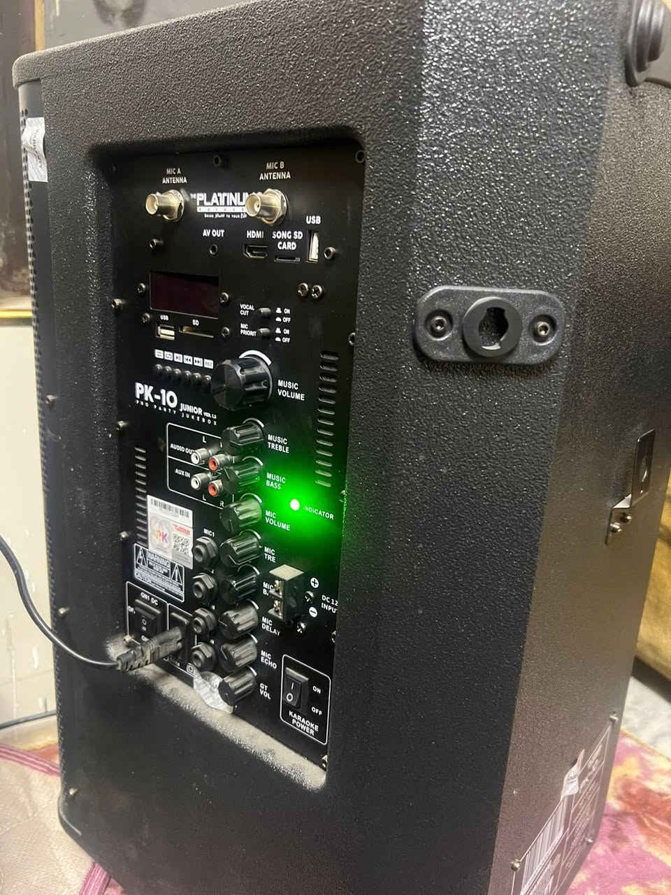 سلام عليكم سببكر من شركةpk بلاتينيوم جديد لوك قطعه نادرة ٧٠٠ واط يدعم بلوتوث واكس وفلاش ورام وبث من تلفزيون للسبيكر ومايك سعر ٤٥٠ الف


**إذا كنت صاحب هذا الإعلان وتريد حذفه لأي سبب، رجاءا أرسل رسالة إلى الدعم الفني**