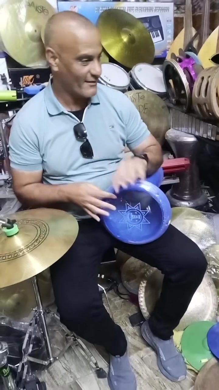 تشرفني اليوم داخل معرض نجم الايقاع ونجم الدرامز النجم احمد الاسكندراني الوحيد في جمهوريه مصر العربيه اللي بيخلي الطبله تتكلم تحياتي لكم عادل حسين بمدينه ميت غمر منتظر استفساراتكم وتعليقاتكم على الخط الساخن كل ما هو جديد في عالم المزيكا وان شاء الله احنا فاتحين الاربع ايام العيد اي حد يعوز اي حاجه من زبايننا الكرام وكل حبايبي واصحابي يجي يتفضل المعرض مفتوح الاربع ايام منتظر استفساراتكم وتعليقاتكم على الخط الساخن العنوان ميت غمر بجوار محطه قطار مدينه ميت غمر امام مستشفى ميت غمر العام 01222514686


**إذا كنت صاحب هذا الإعلان وتريد حذفه لأي سبب، رجاءا أرسل رسالة إلى الدعم الفني**