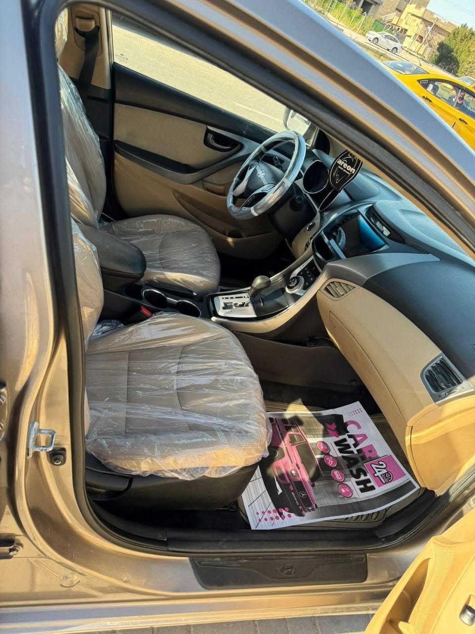 السلام عليكم   النتره مديل ٢٠١٢خليجي  فوول المتد  بصمه فتحه  سياره جاهزه بسمي   مكينه كير مكفول صدر املي خلفي جديد  تبريد   ثلج  شواصي  الغد مكفول سياره مال جناي جديد غرفته مال شركه    بيه مكانه ضبغ  اربع قطعه فقط سعر 70 بيه مجال الشراي  مكاني  بغداد حي الجهاد رقم *********** متواجدون ٢٤ساعة
