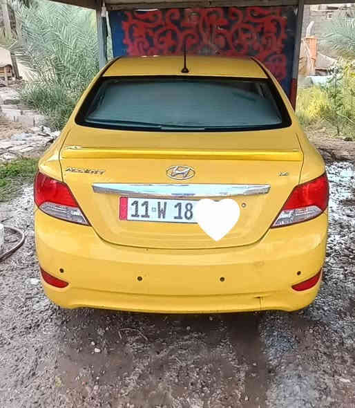 السلام عليكم اخواني
سياره اكسنت خليجي موديل 15

محرك دوش ١٦٠٠ قطرتين المرغوب كير جديد بعده بالضمان قبل شهرين بدلته بالجيس صدرها خير من الله مواصفات السياره تحكم جهتين وشاشه وكامره دواره وداخل بيجي المرغوب والكاعيه مدوشمه جلد والكشنات مدوشمه كالمه 

والسنويه لغاية ٢٠٢٩ 

بيها جاملغ الايسر مبدل وربع الباب  مال السايق مرشوش

السعر المطلوب 83 وبيها مجال  رقم السياره بغداد انكيليزي باسمي

للاستفسار... اتصل وتدلل

*********** <أبوروان>
