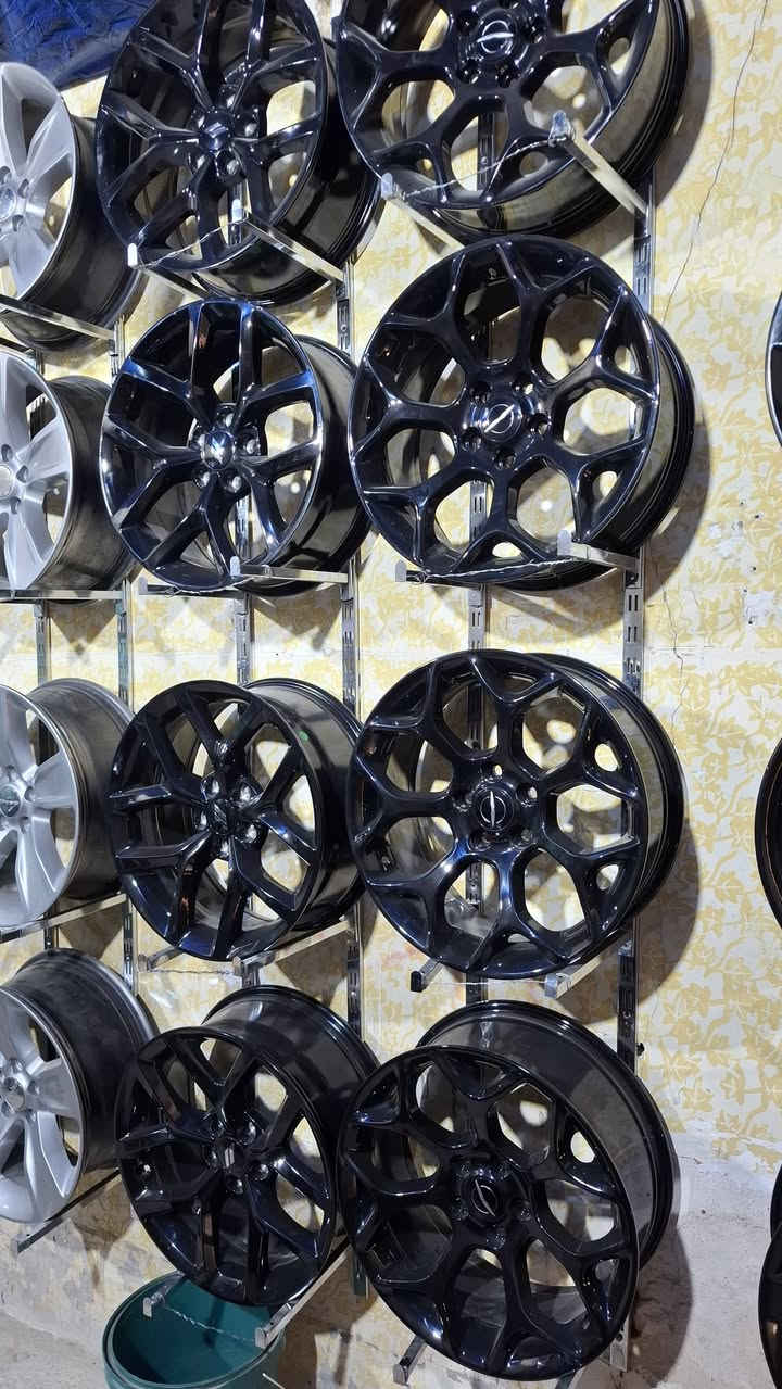 سلام عليكم خدمات المياحي للويل كب ***********ذي قارالرفاعي ***********شغال امراوس اصلي تاير زيروشرط
