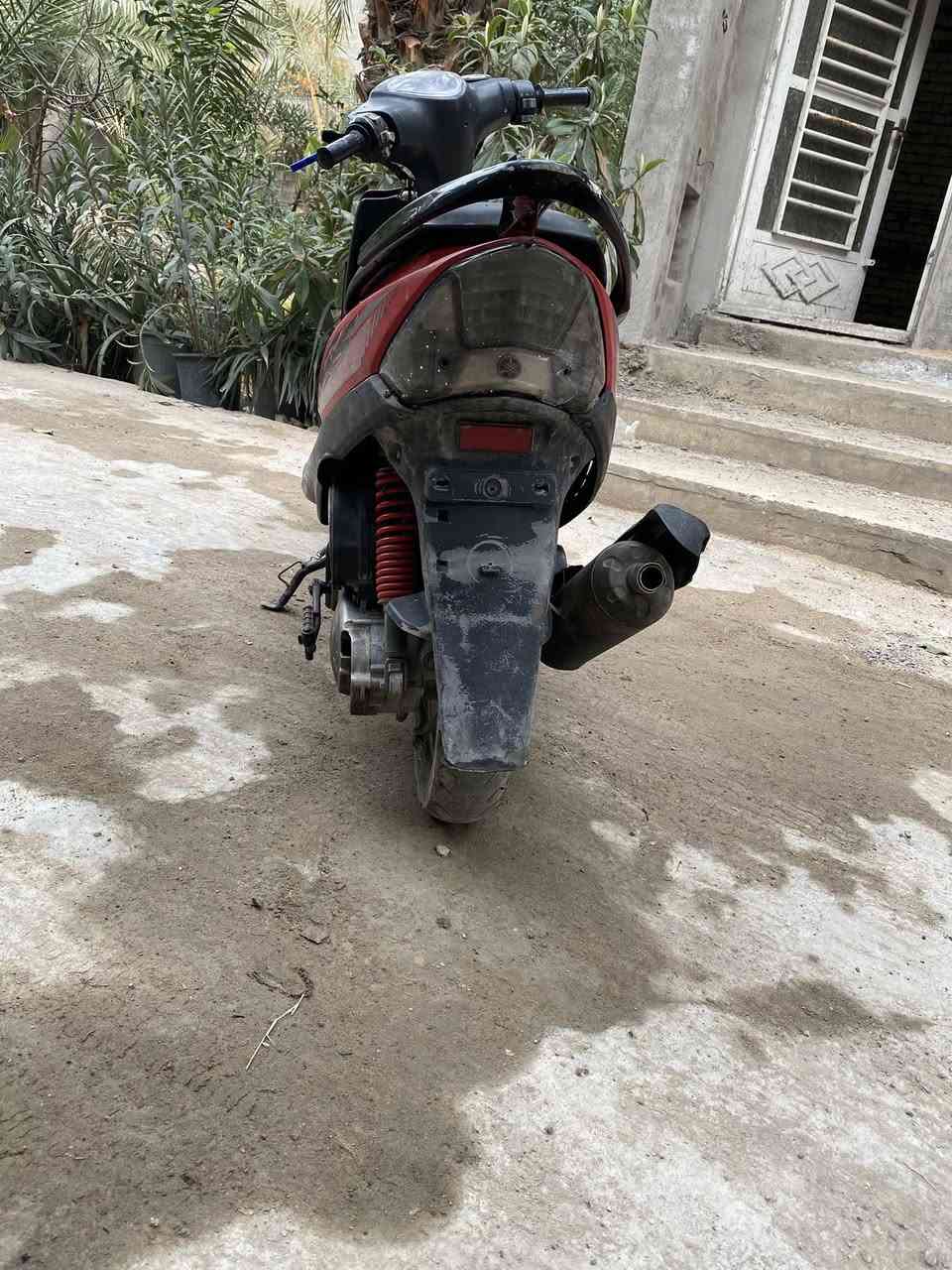 سلام عليكم ماكس عدلة للبيع بيهة عواج بل ماشة وما مأثرة اصلا على سياقة الدراجة شغالة وحلوة بل مشي شلعة ومعدل خير من الله بيهة صالنصة FM  بيهة سلف رياضي 55 بوشة بلادية سعرهة 350 وبيهة مجال حك الجية 
مكاني جزيرة بغداد السياحية 
*********** ممتوفر واتساب 📞☎️
