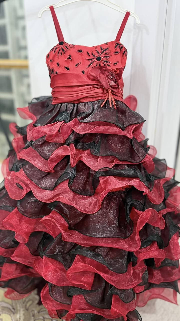 يلبسن ٥ ال٧سنوات نظيفات بسعر مناسب جداً


**إذا كنت صاحب هذا الإعلان وتريد حذفه لأي سبب، رجاءا أرسل رسالة إلى الدعم الفني**