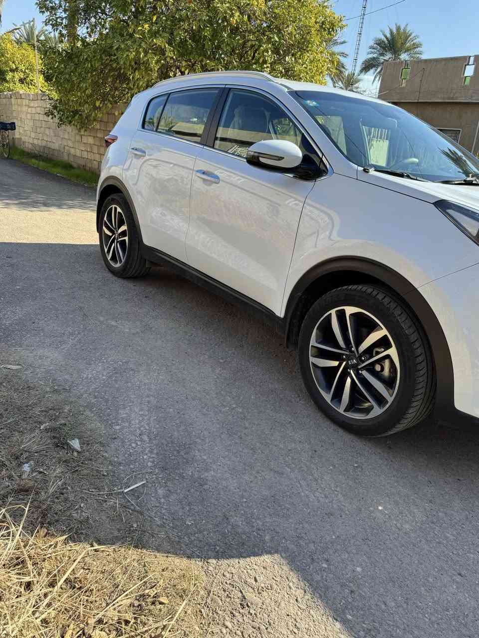 السلام عليكم
اسبورتج 19شكل ال20
مواصفات بيسك
ماشيه 109
اسبير منازل
مكفوله بيه pdr
السعر 198
رقم بغداد انكليزي
مكان بغداد التاجي
***********
