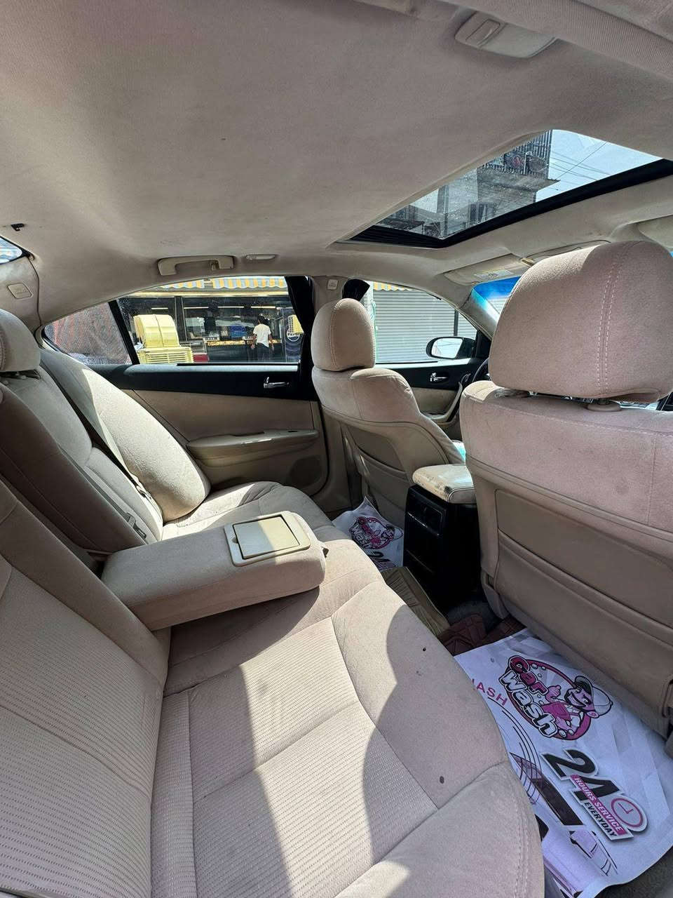 السلام وعليكم نيسان مكسيما خليجي السياره رقم اربيل فول 1/1رقم انكليزي السعر 85 بيها ٤ قطع صبغ غير متواجد ع فيس رقم الهاتف ***********
